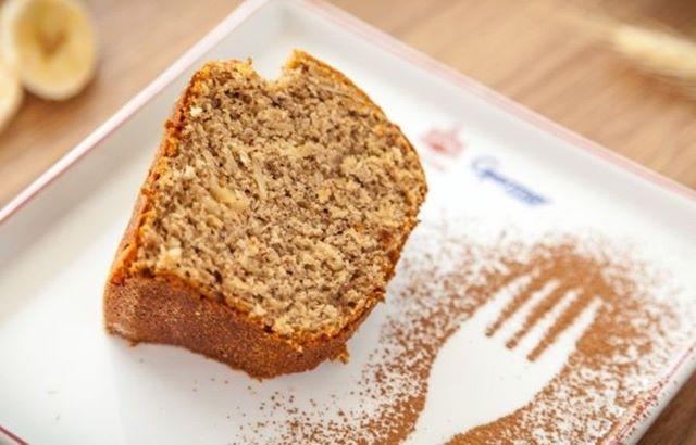 Bolo de banana sem açúcar e sem glúten