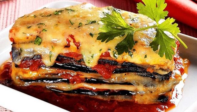 LASANHA DE BERINJELA